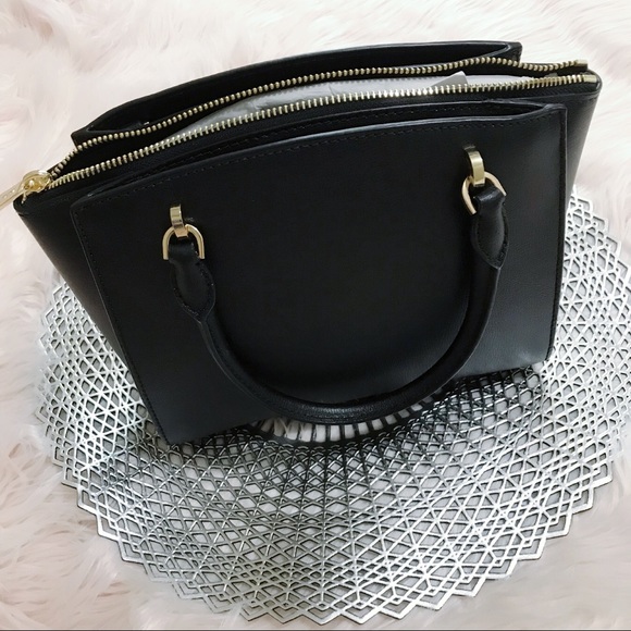 ❣️SOLD❣️NWT $348 Michael Kors Satchel - Picture 4 of 8